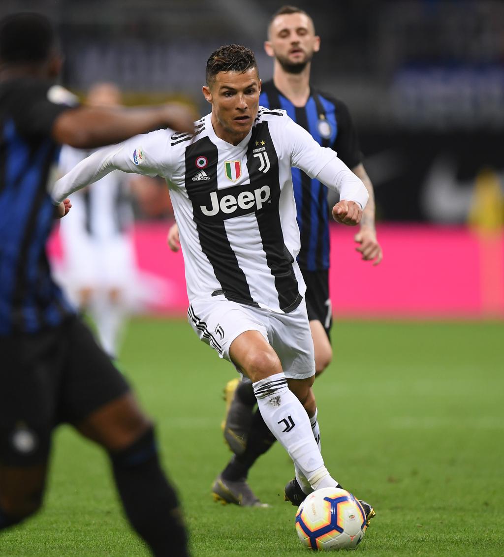 西海岸祝福邵佳一：俱乐部主教练荣升国足主帅，这是我们的荣幸（西海岸祝贺邵佳一：从俱乐部主帅升任国足主帅，我们深感荣幸）