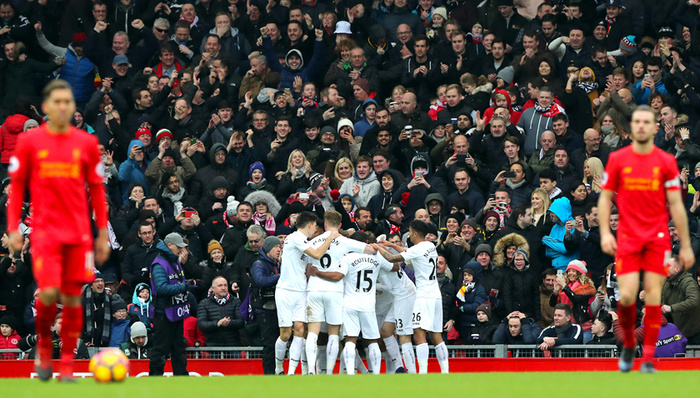 阿姆拉巴特：安东尼不该吃红牌，他并非故意踢对方面部（阿姆拉巴特力挺安东尼：并非故意踢脸，红牌不公）