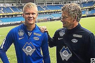 官方：苏格兰裁判沃尔什将执法欧冠第6轮拜仁vs葡体