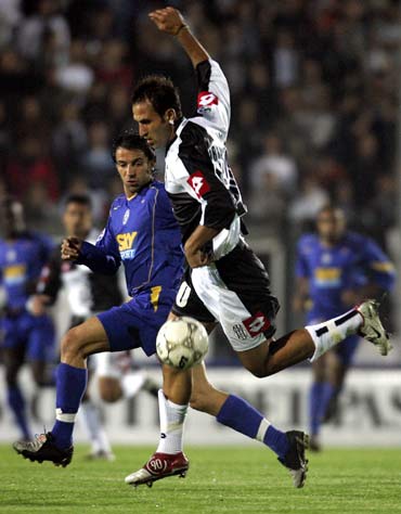 各联赛单赛季进球纪录保持者（各联赛单季进球纪录第一人）