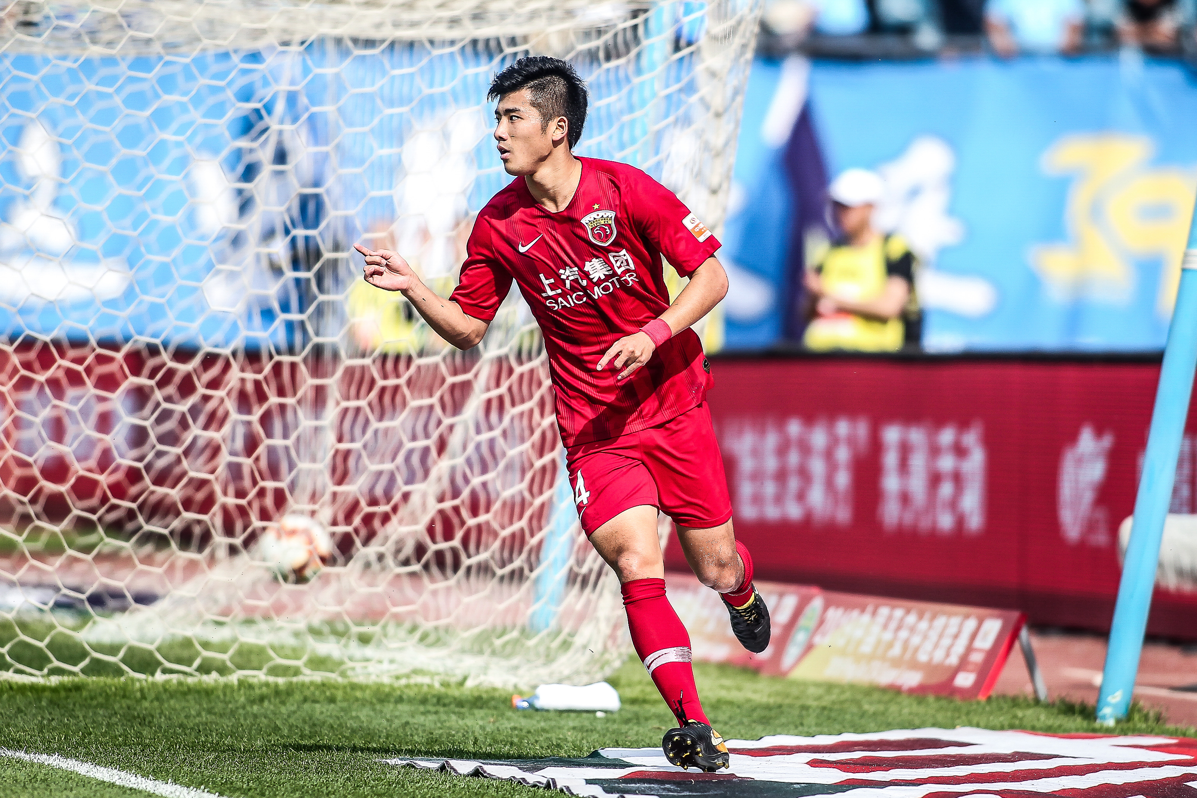 CBA杯战报：珀塞尔21分8板，山东106-90轻取天津（CBA杯快讯：珀塞尔砍21+8，山东106-90击败天津）