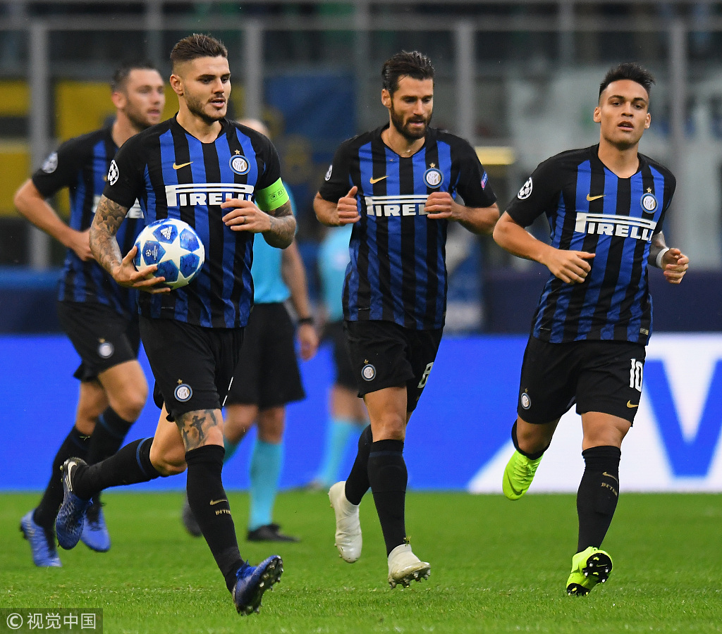 榜眼梦游11中1福克斯空砍25分，米切尔28+8，骑士送马刺交手6连败（榜眼手感低迷仅11投1中，福克斯25分难救主，米切尔28+8领军，骑士对马刺豪取交手6连胜）