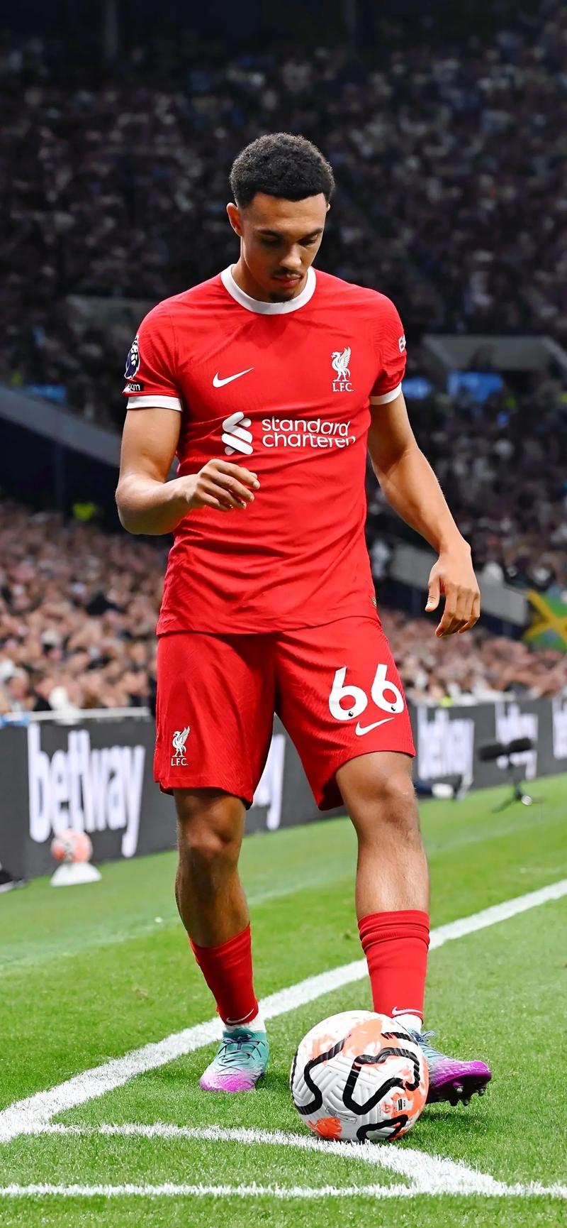 冠军体质，若日尼奥加盟弗拉门戈半赛季即夺得两项重要锦标（加盟弗拉门戈仅半季，若日尼奥已揽两座重磅奖杯）