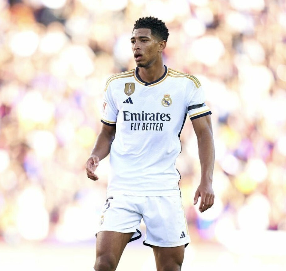 体坛：夏窗不少意向球员在了解亚泰队资金状况后都选择了观望（体坛：亚泰资金状况影响夏窗引援，多名意向球员选择观望）