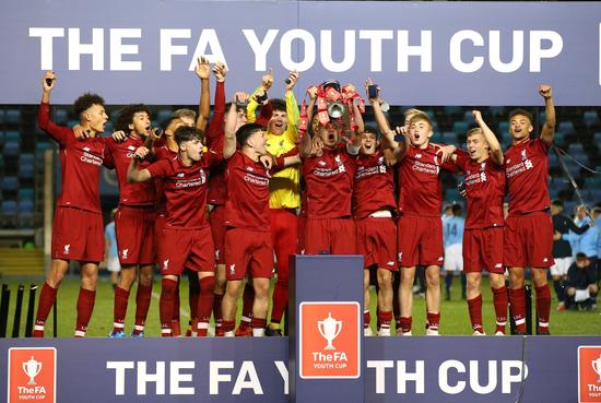 德转列右边锋身价榜：亚马尔2亿欧居首，萨卡第二奥利塞第三（德转发布右边锋身价排行：亚马尔以2亿欧领跑，萨卡第二、奥利塞第三）