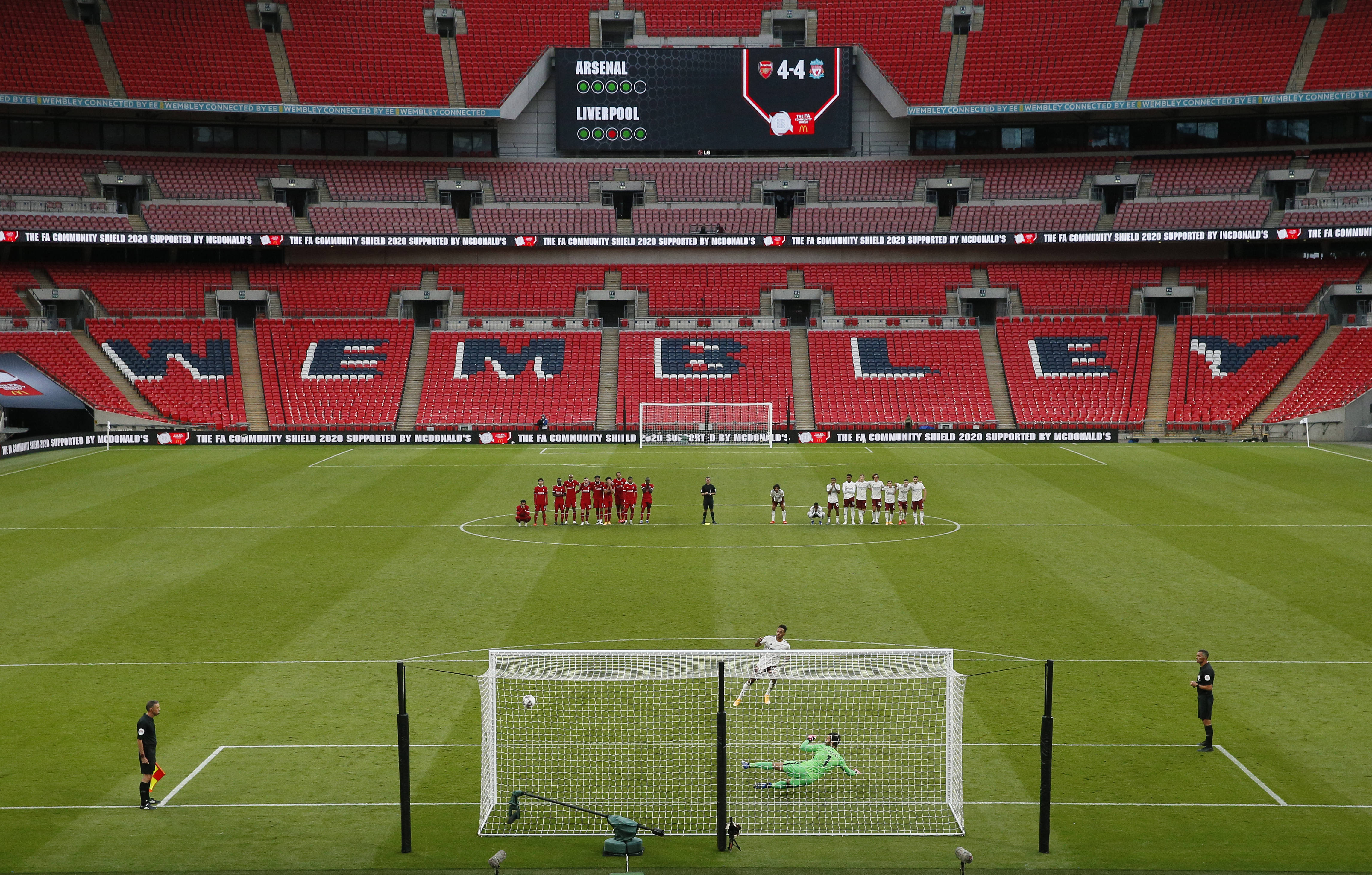 媒体批评贝林厄姆，赖特：他们没准备好接纳一位黑人超级巨星（赖特评媒体批评贝林厄姆：他们还没准备好接受一位黑人超级巨星）