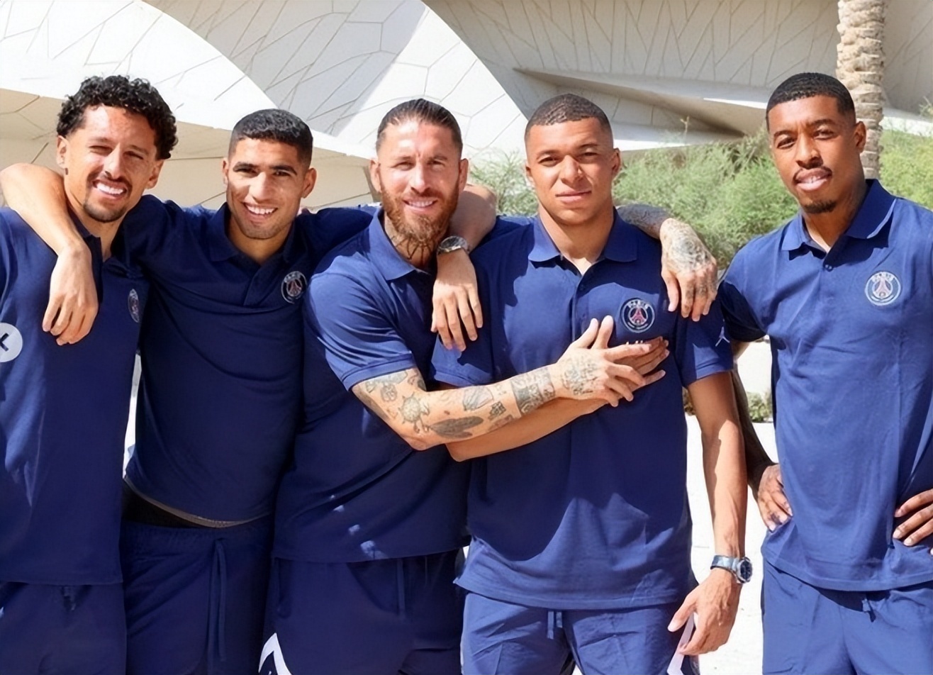 梁民革：在英国生活我已经适应了；孙兴慜哥说我需要更加努力（梁民革称已适应英国生活，孙兴慜表示我还需更努力）